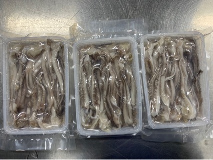 新鲜冷冻鱿鱼须二本足鱿鱼头 火锅烧烤必备食材详解